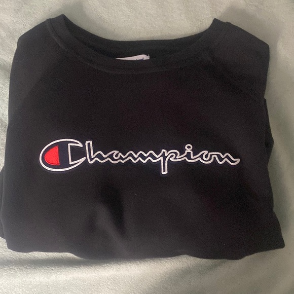 NEVER WORN CHAMPION CREWNECK! - Picture 1 of 4